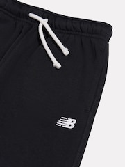 بنطلون رياضي برجل مستقيمة مزيّن بشعار صغير من New Balance - صورة 3 من 3