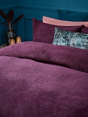 Berry Purple Soft Teddy Fleece Duvet Cover and Pillowcase Set - Image 2 of 3