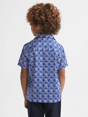 Reiss Bright Blue/White Tintipan Printed Cuban Collar Shirt - Image 5 of 6