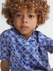 Reiss Bright Blue/White Tintipan Printed Cuban Collar Shirt - Image 4 of 6