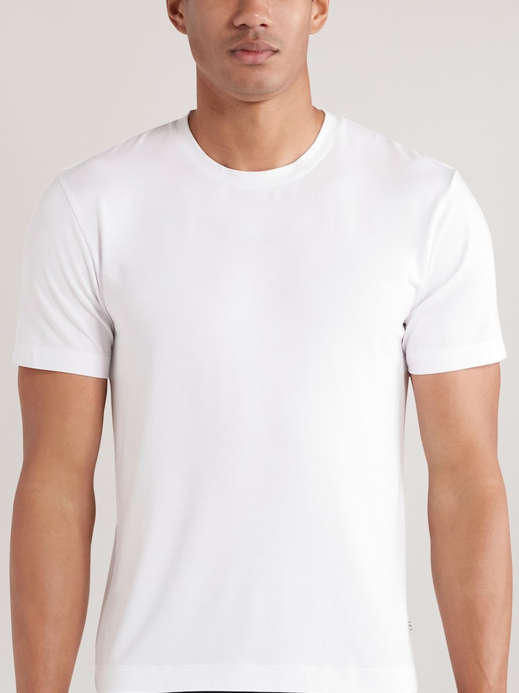 Reiss White Che CHÉ Studios Crew Neck T-Shirt with TENCEL™ Fibers - Image 1 of 3