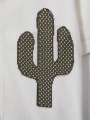 قميص بياقة كوبيه مزيّن بتصميم صبار محبوك تشكيلة Takla من Reiss - صورة 4 من 4