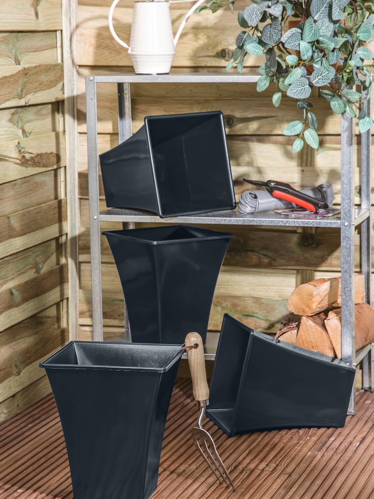Wham Set of 4 Black Garden Metallica 23cm Square Plastic Planters - Image 2 of 4 Wham Set of 4 Black Garden Metallica 23cm Square Plastic Planters - Image 2 of 4