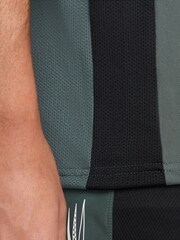 Nike Green Academy Dri-FIT Graphic Training T-Shirt - Image 5 of 6