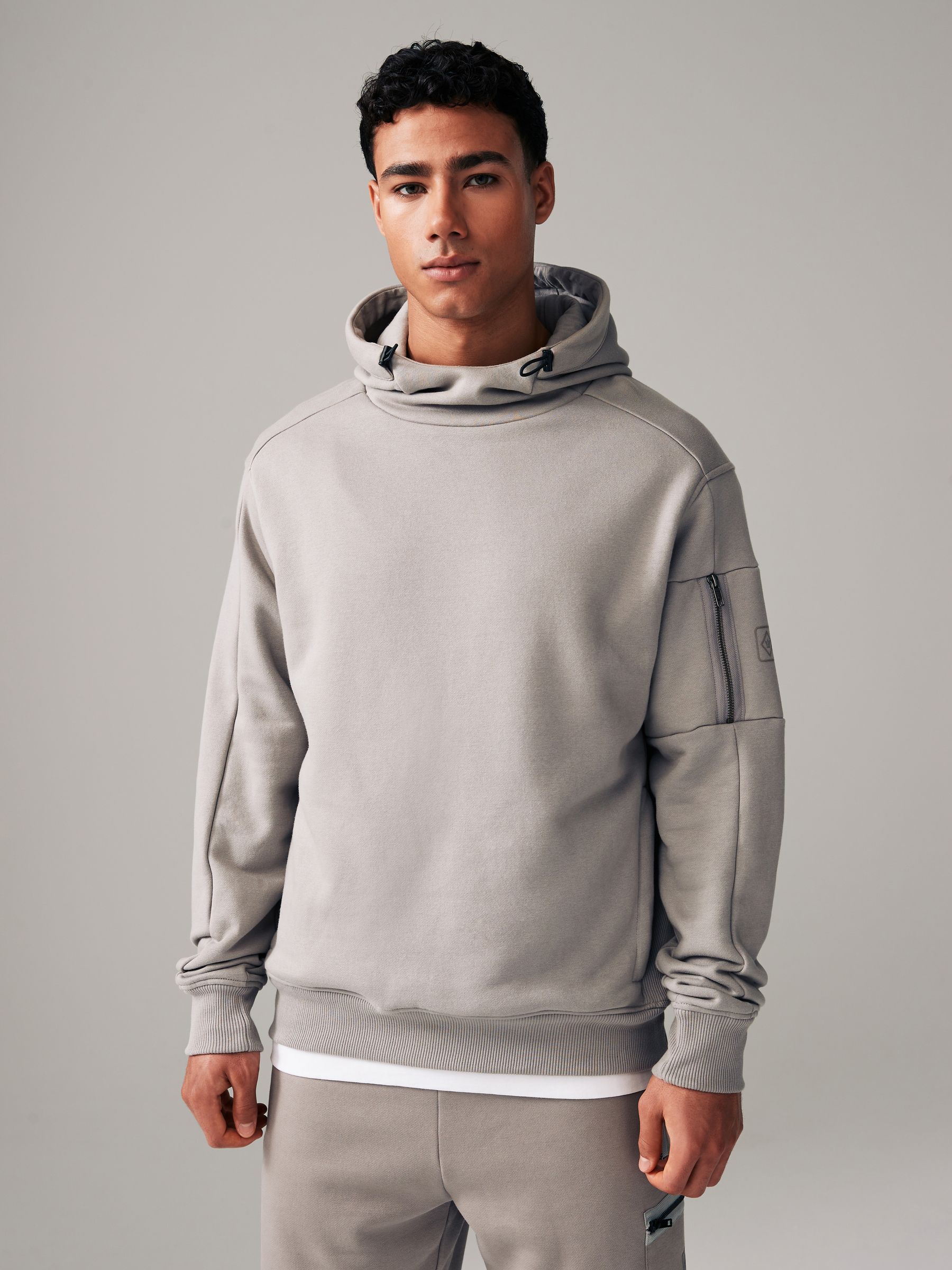 ５５％以上節約 Buy Luxembourg Next from Hoodie Utility Cargo Grey トップス