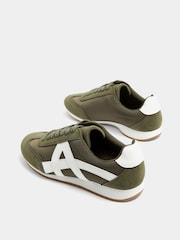Yours Curve Slim Sole Trainers In Wide E Fit - 圖片 3，共 5