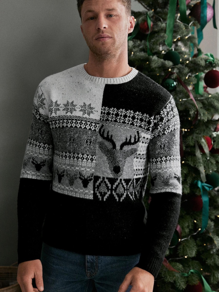Black/White Regular Reindeer Christmas Mens Knitted Jumper - Image 1 of 6