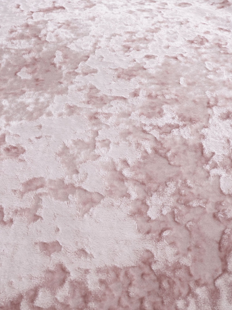 Catherine Lansfield Pink Crushed Velvet Duvet Cover and Pillowcase Set - Image 4 of 4