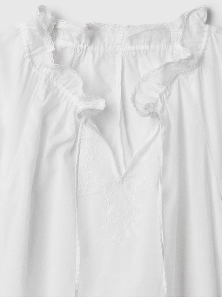 Gap White Lace Flutter Sleeve Blouse - Image 4 of 4