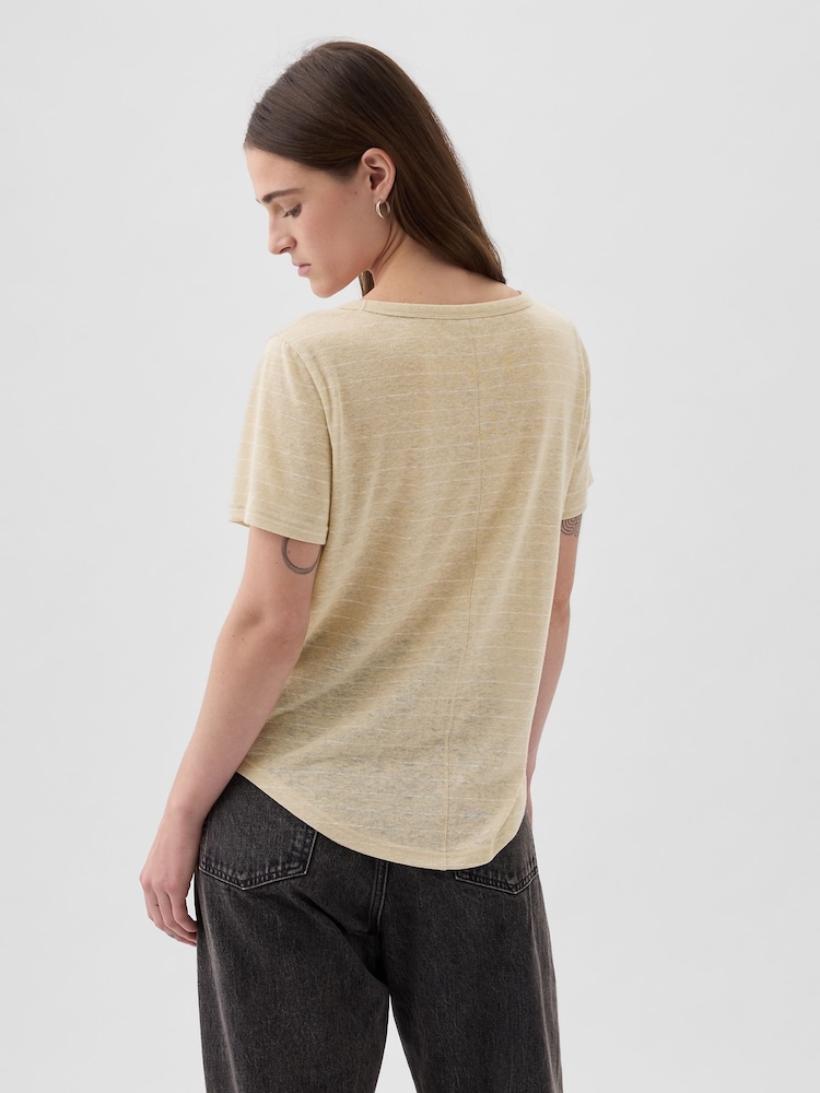 Gap Neutral Linen Blend Short Sleeve Scoop Neck T-Shirt - Image 2 of 3 Gap Neutral Linen Blend Short Sleeve Scoop Neck T-Shirt - Image 2 of 3