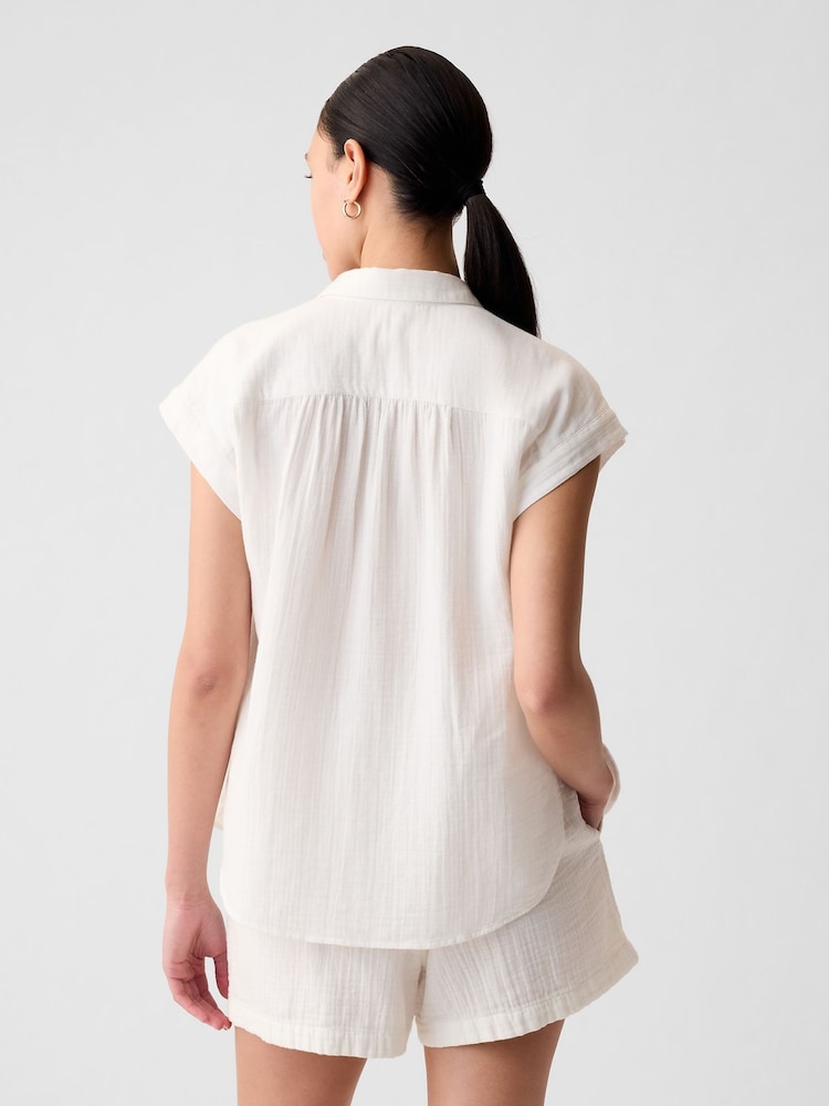 Off-white - Gap Kurzärmeliges Hemd aus Crinkle-Baumwolle - Bild 2 von 3