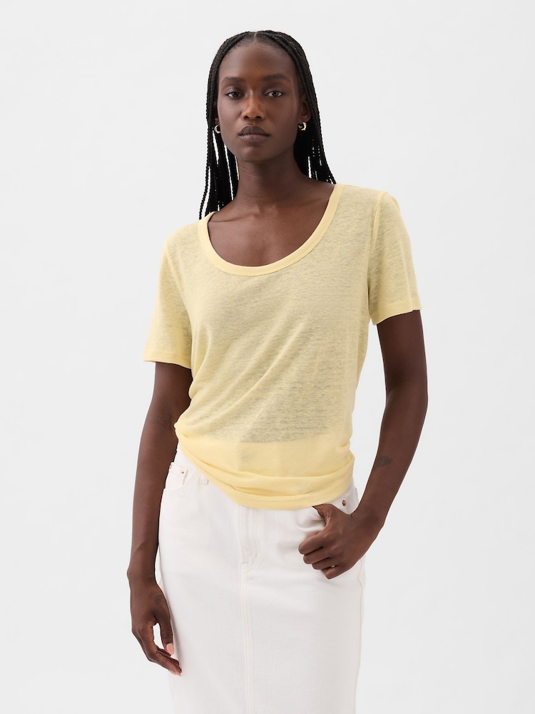 Gap Yellow Linen Blend Short Sleeve Scoop Neck T-Shirt - Image 1 of 4 Gap Yellow Linen Blend Short Sleeve Scoop Neck T-Shirt - Image 1 of 4