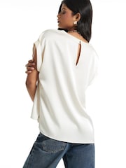 River Island Cream Satin Turn Back Cuff T-Shirt - Image 3 of 4