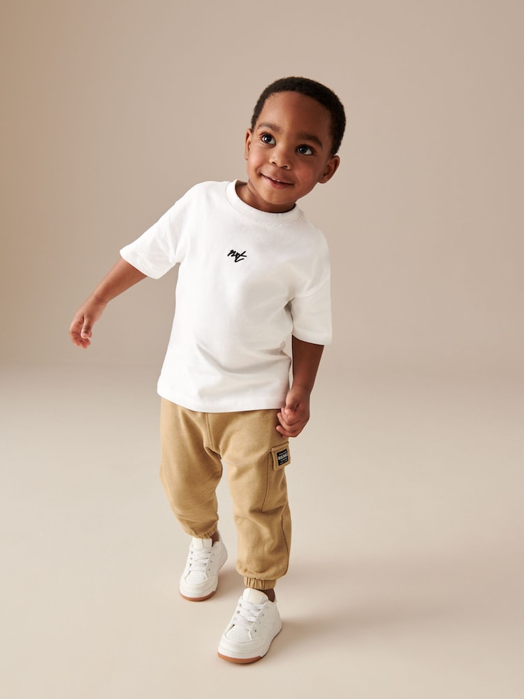 White/Tan Short Sleeve 100% Cotton T-Shirt and Utility Joggers Set (3mths-7yrs) - Image 2 of 10