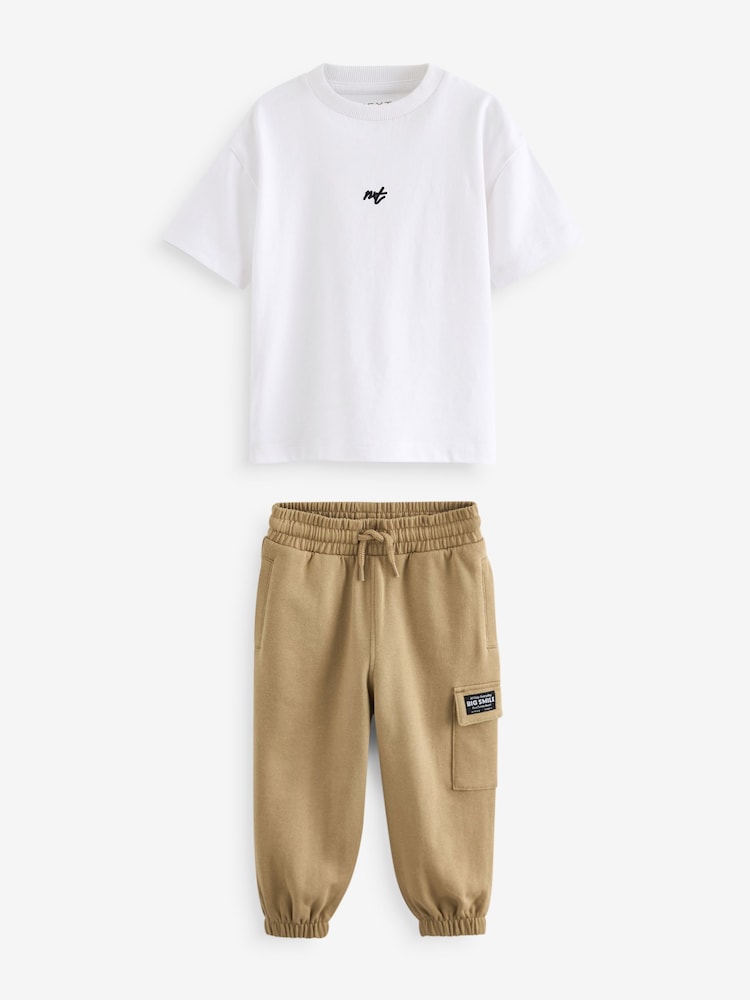 White/Tan Short Sleeve 100% Cotton T-Shirt and Utility Joggers Set (3mths-7yrs) - Image 7 of 10