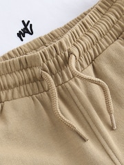 White/Tan Short Sleeve 100% Cotton T-Shirt and Utility Joggers Set (3mths-7yrs) - Image 9 of 10