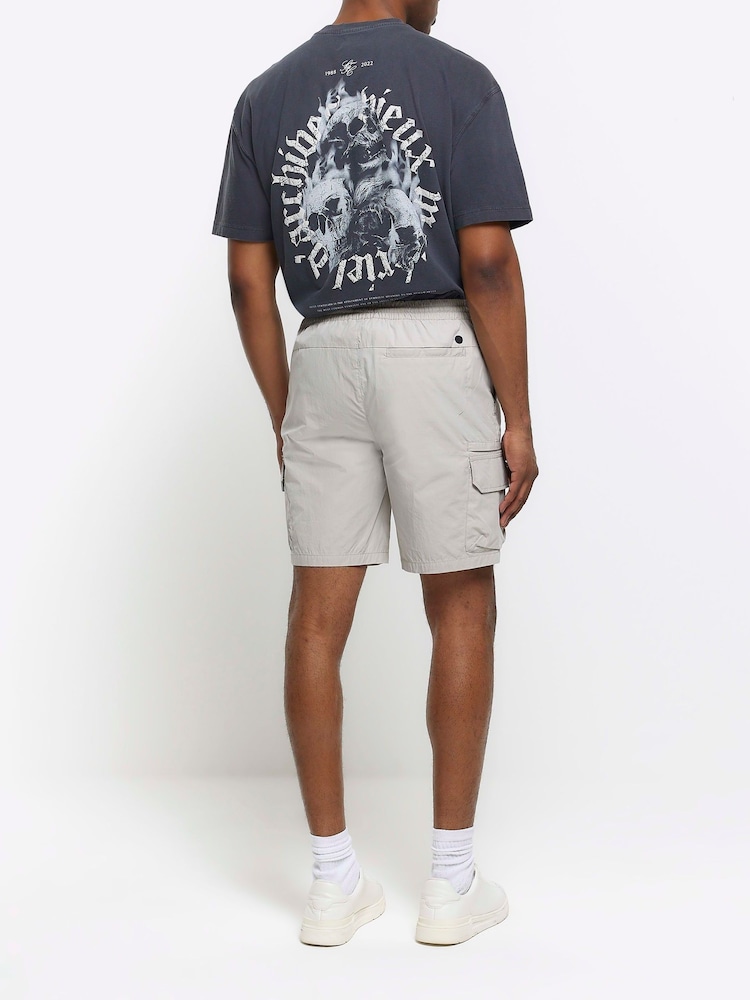 River Island Grey Elasticated Cargo Shorts - Image 2 of 4