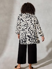 Live Unlimited Curve - Mono Animal Print Black Shirt - Image 2 of 4