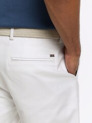 River Island Cream Slim fit Belted 100% Cotton Chinos Shorts - Image 3 of 3