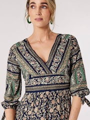 Apricot Navy Blue Multi Chintz Sarasa Border V Neck Maxi Dress - Image 4 of 4