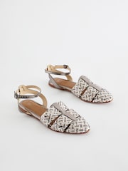 V metalnih barvah - Usnjeni čevlji Forever Comfort® Weave Huaraches - Slika 1 iz 5