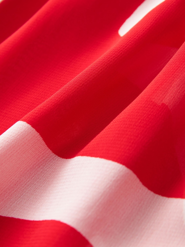 Rot/Ecru Creme Geo - Transparente Bluse mit V-Ausschnitt, Reißverschluss und langen Ärmeln mit Bündchen - Bild 6 von 6 Rot/Ecru Creme Geo - Transparente Bluse mit V-Ausschnitt, Reißverschluss und langen Ärmeln mit Bündchen - Bild 6 von 6
