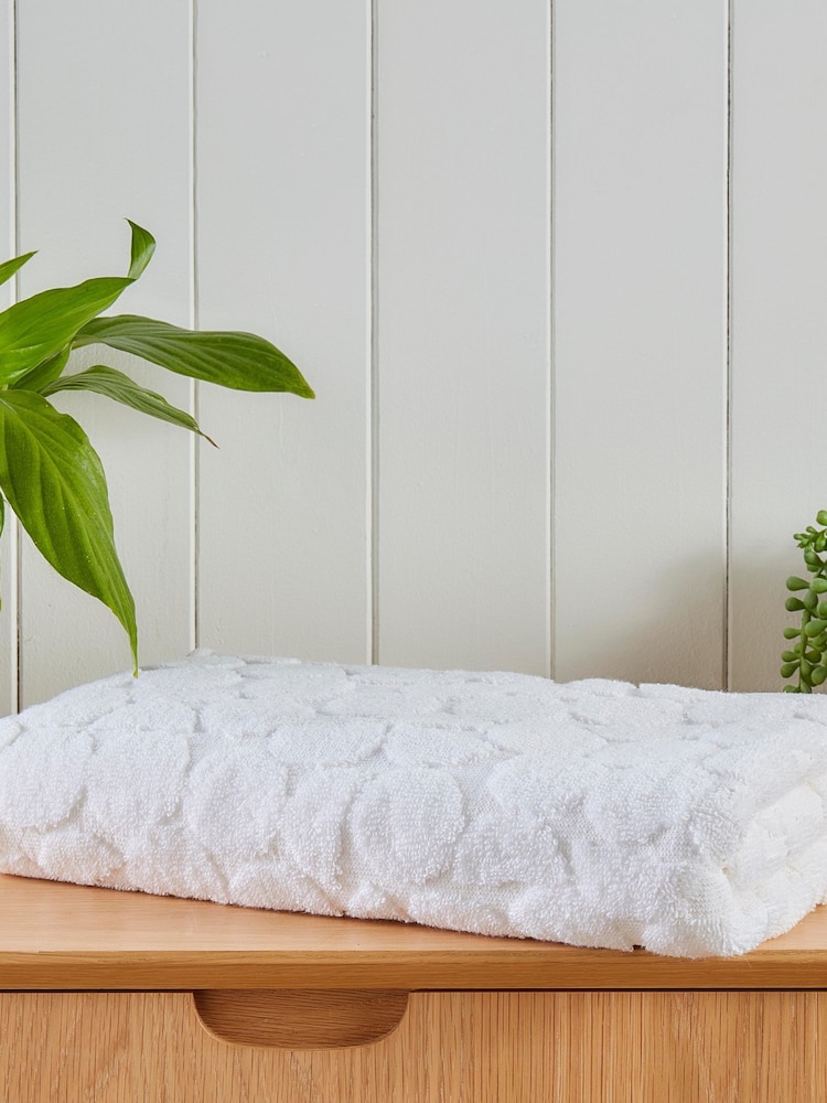 Fusion White Ingo Towel - Image 1 of 4
