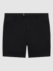 Negro - Pantalones cortos chinos informales de estilo corto Wicket S de Reiss - Imagen 2 de 6