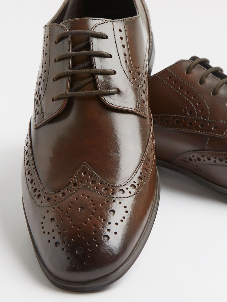 Temno rjava barva - River Island brogue čevlji z vezalkami River Island - Slika 6 iz 6 Temno rjava barva - River Island brogue čevlji z vezalkami River Island - Slika 6 iz 6