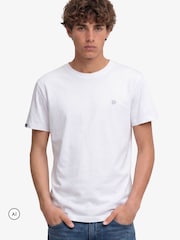 Optisch Weiß - Superdry SD&Co Logo Embroidered T-Shirt - Bild 1 von 9
