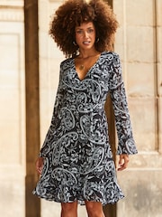 Sosandar Black Fluted Cuff Fit And Flare Dress - Image 4 of 5