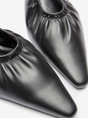 Noir - Chaussures à bride arrière effet froncé et ciselé - Image 4 de 4