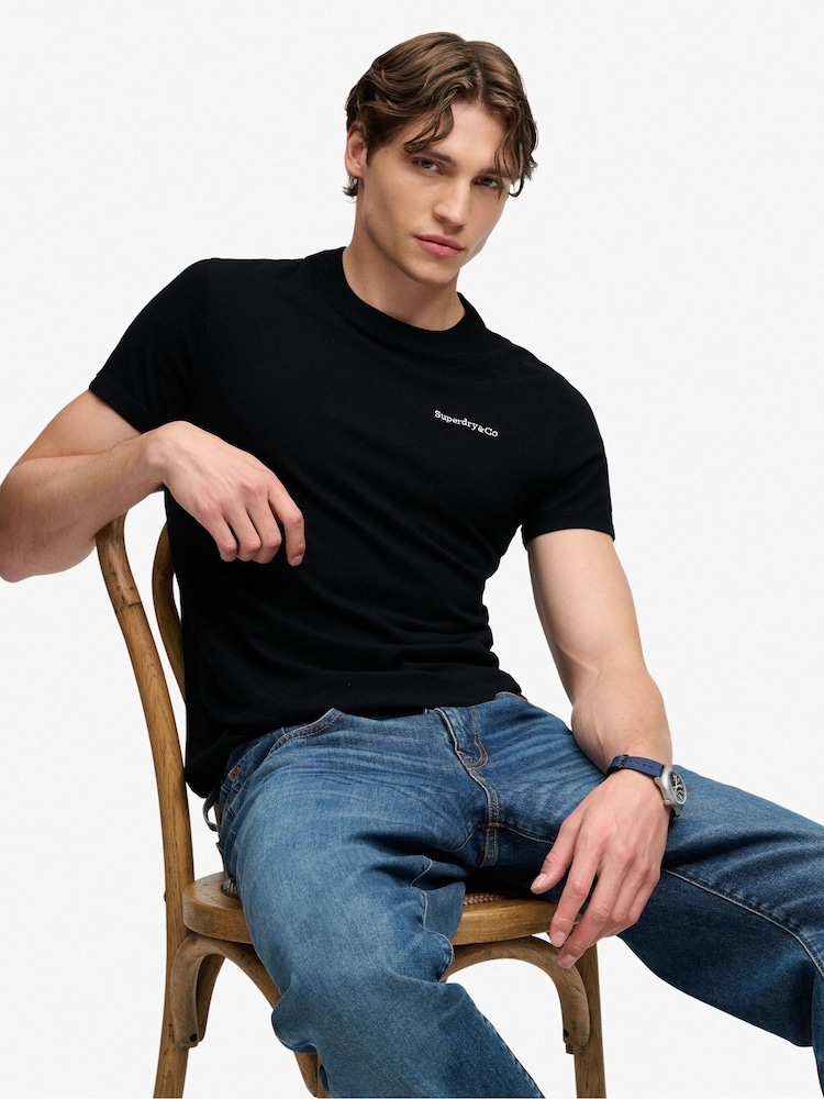 أسود - تيشرت أساسي بشعار الشركة من Superdry - صورة 2 من 6