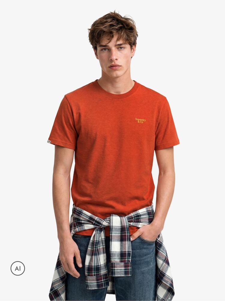 Naranja - Camiseta básica con logotipo Serif bordado de Superdry - Imagen 1 de 4