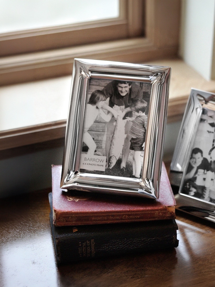 Robert Welch Barrow Photo Frame 6x4 - صورة 1 من 3 Robert Welch Barrow Photo Frame 6x4 - صورة 1 من 3