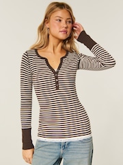 Brun - Hollister Henley Stripe Long Sleeve Top - Billede 1 af 4