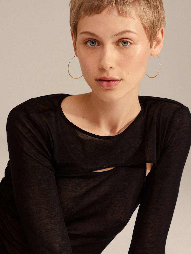 PILGRIM Gold PILGRIM Gold Plated Tilly Large Hoop Earrings - Image 4 of 4 PILGRIM Gold PILGRIM Gold Plated Tilly Large Hoop Earrings - Image 4 of 4