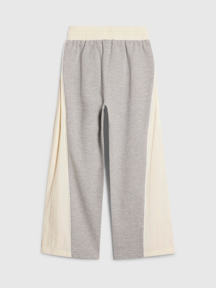 River Island Jogginghose mit weitem Bein und Seitenstreifen - Bild 2 von 4