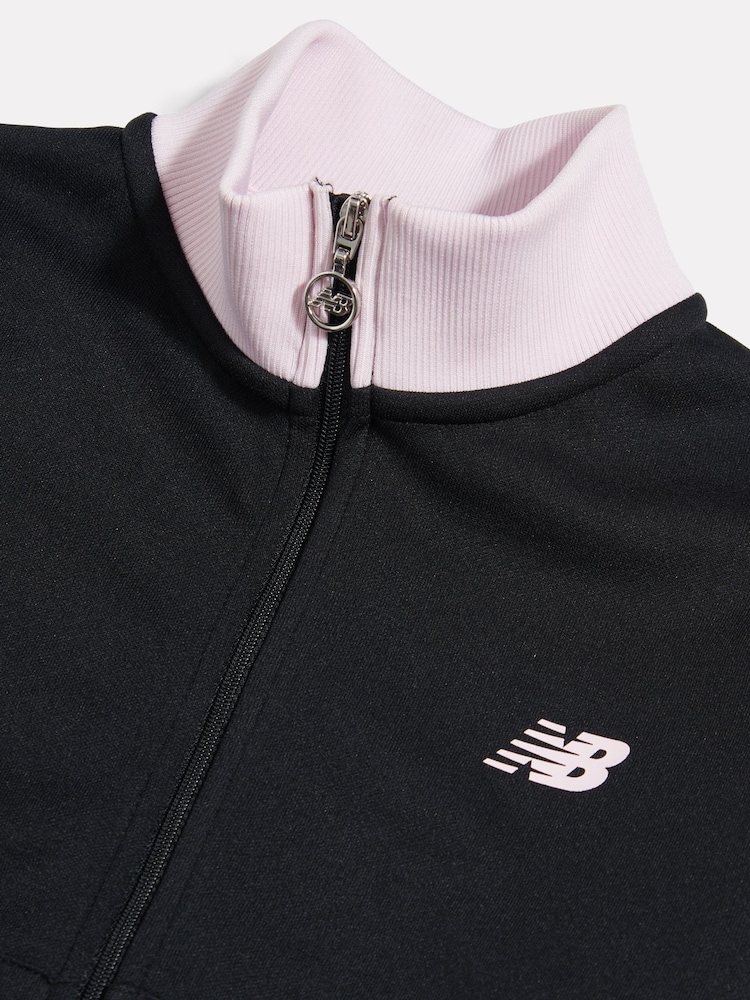 سترة رياضية فارسيتي من New Balance - صورة 4 من 4 سترة رياضية فارسيتي من New Balance - صورة 4 من 4