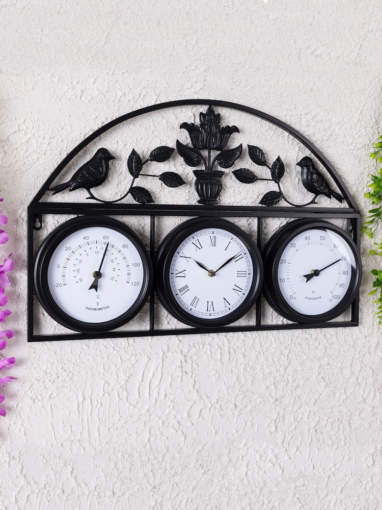 Charles Bentley Black Outdoor Garden Wall Clock with Thermometer Hygrometer - Image 2 of 6