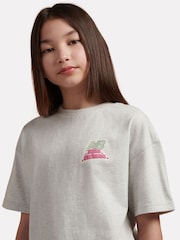 T-shirt graphique New Balance Balance Lot - Image 6 de 10
