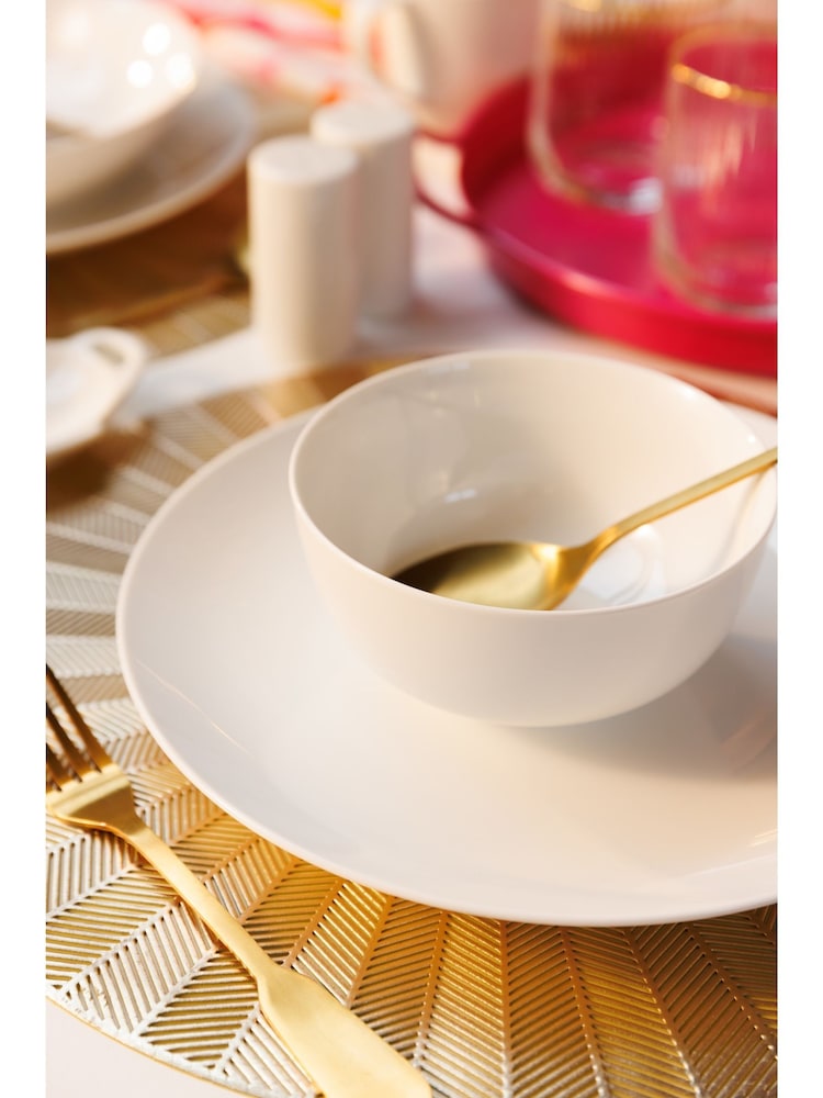 Mikasa Set of 4 White Simple Porcelain Dinner Plate Chalk - Image 2 of 6