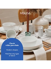 Mikasa Set of 4 White Simple Porcelain Dinner Plate Chalk - Image 5 of 6
