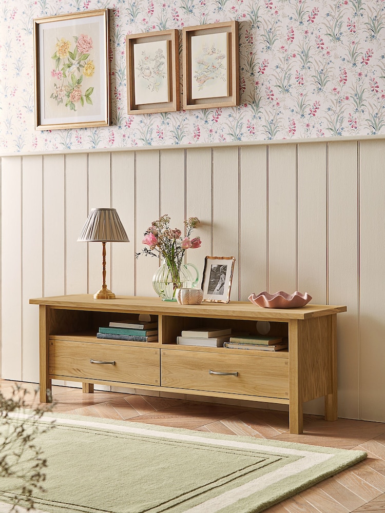 Laura Ashley Oak Milton 2 Drawer TV Unit - Image 2 of 8