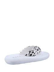 Rocket Dog Spotlight 100% Cotton Flip Flop Sandals - Image 3 of 4