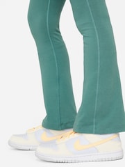 Nike Green Favorites Flare Swoosh Leggings - Image 4 of 5