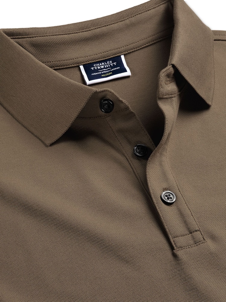Charles Tyrwhitt Brown Solid Short Sleeve Cotton Tyrwhitt Pique Polo Shirt - Image 4 of 5
