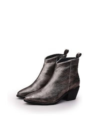 Moda in Pelle Maevie Pointed Side Zip Western Boots Stud Back Detail - Image 3 of 5