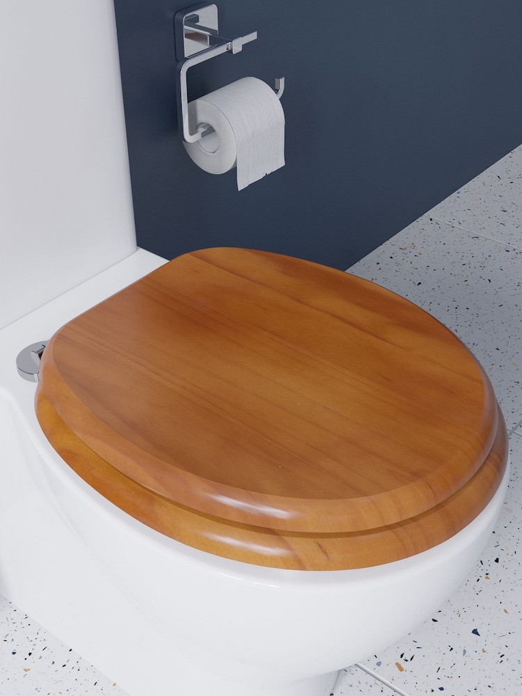 Croydex Davos Toilet Seat - Image 1 of 4