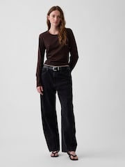 Marrón oscuro - Gap Vintage Soft Long Sleeve T-Shirt - Imagen 3 de 4